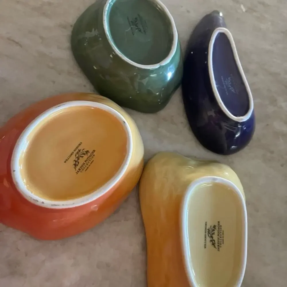 Williams Sonoma Jardin Potager collection vegetable serving bowls set of 4